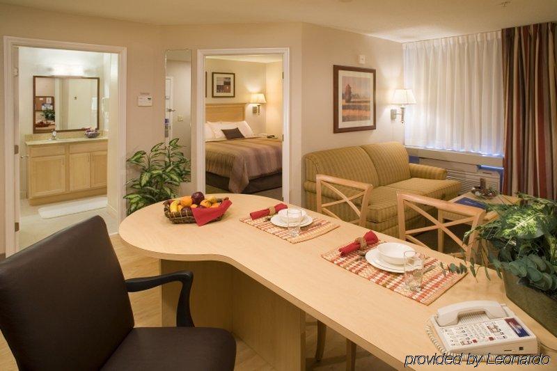Candlewood Suites Lafayette By Ihg Room photo